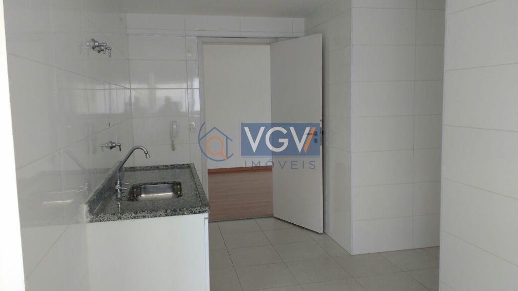 Apartamento à venda e aluguel com 3 quartos, 115m² - Foto 3