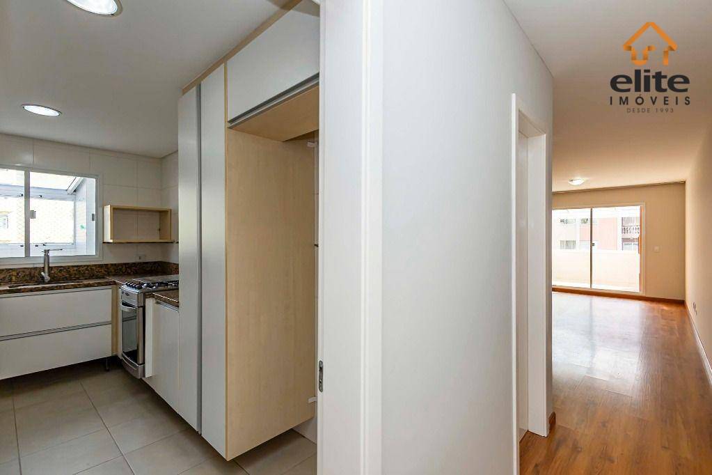 Apartamento para alugar com 3 quartos, 151m² - Foto 15