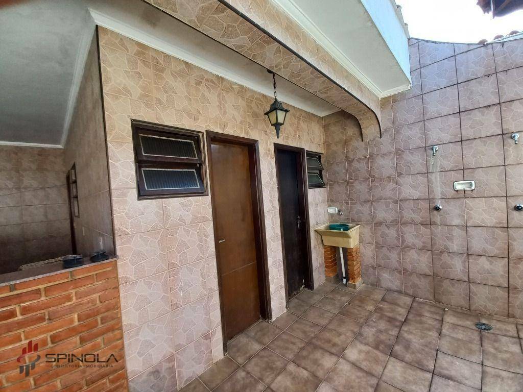 Casa à venda com 3 quartos, 208m² - Foto 47