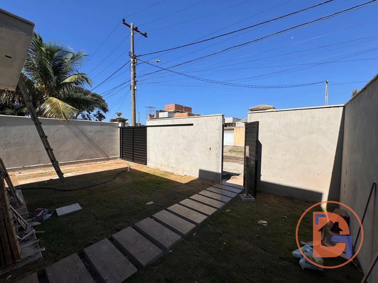 Casa à venda com 3 quartos, 70m² - Foto 14