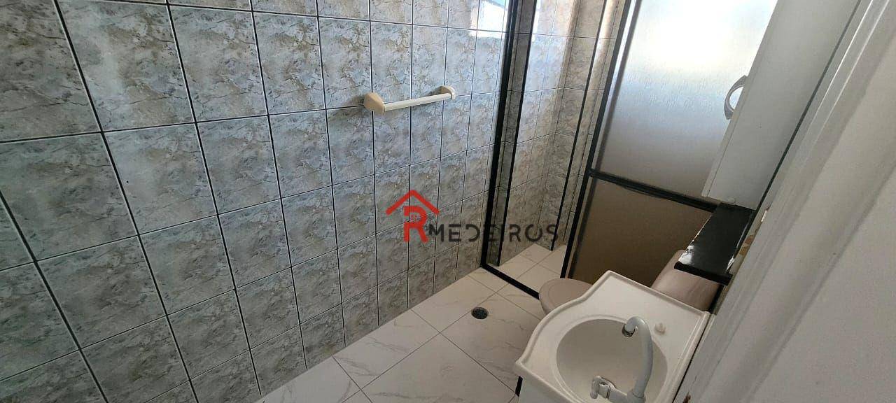 Apartamento à venda com 2 quartos, 75m² - Foto 17