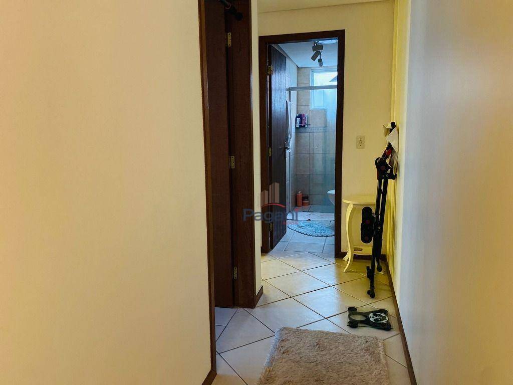 Apartamento à venda com 2 quartos, 69m² - Foto 14