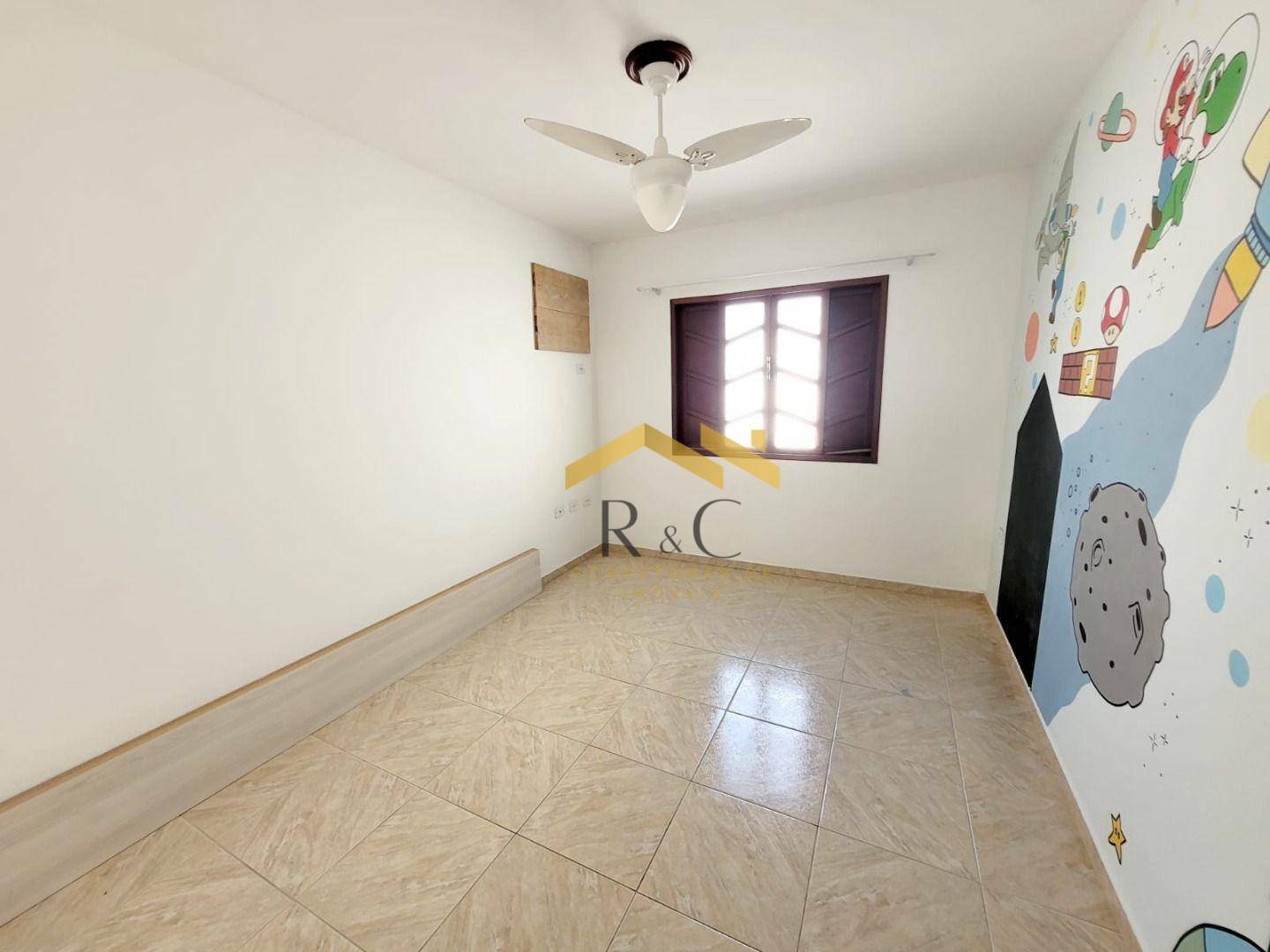 Casa à venda com 2 quartos, 68m² - Foto 12
