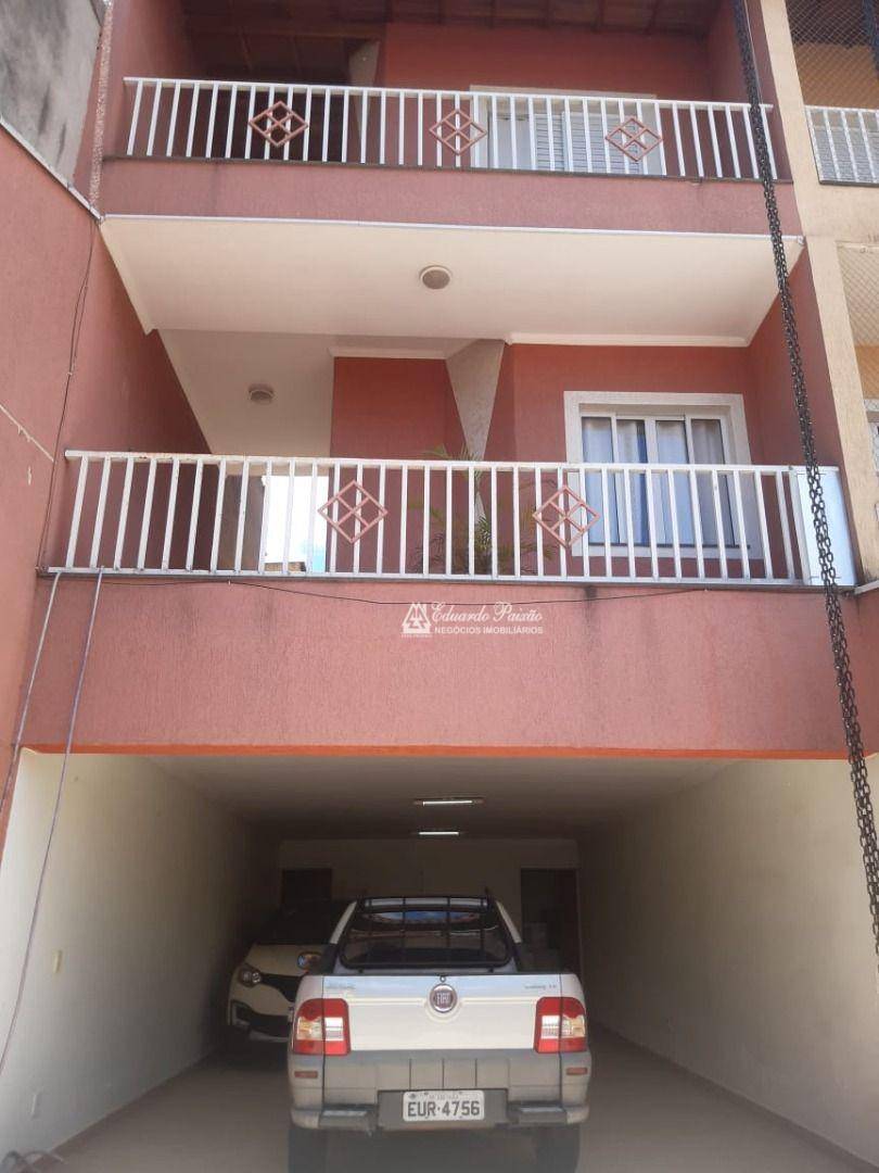 Sobrado à venda com 3 quartos, 90m² - Foto 1