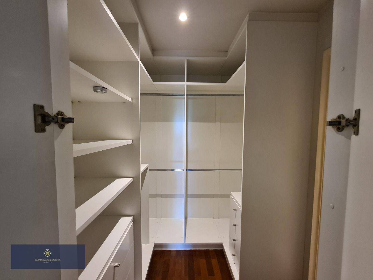 Apartamento à venda com 4 quartos, 157m² - Foto 14