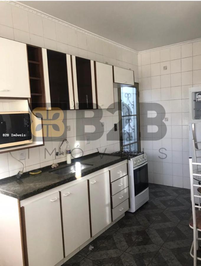 Casa à venda com 4 quartos, 280m² - Foto 5