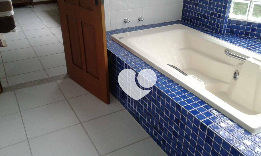 Casa de Condomínio à venda com 3 quartos, 800m² - Foto 11