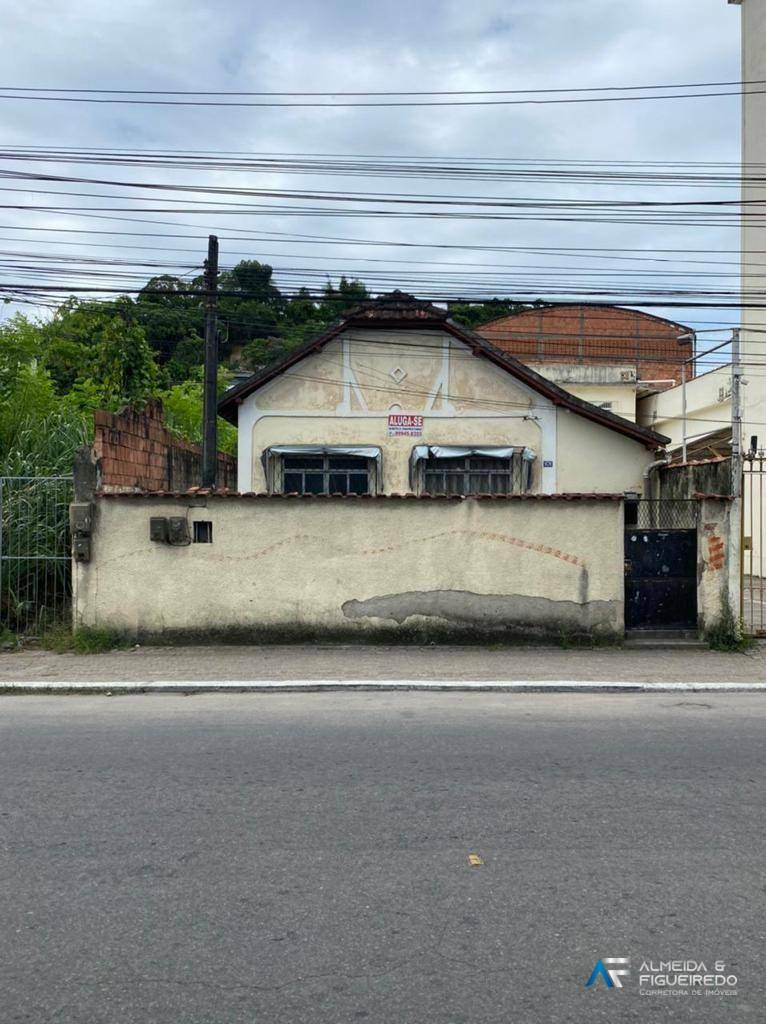 Casa, 2 quartos, 72 m² - Foto 1