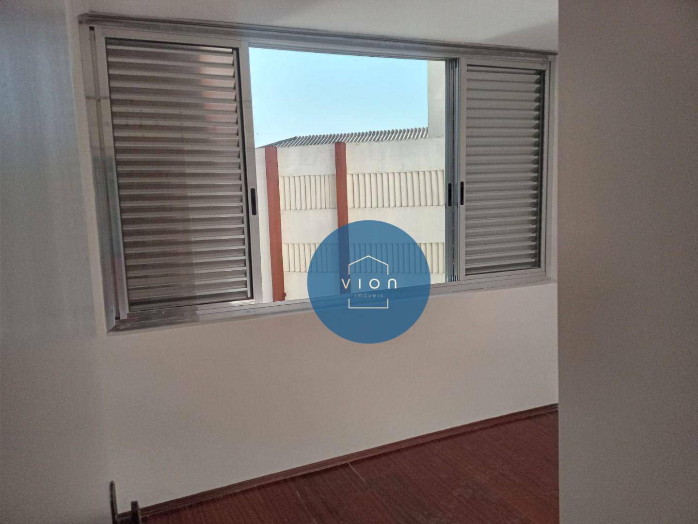 Apartamento para alugar com 2 quartos, 60m² - Foto 5