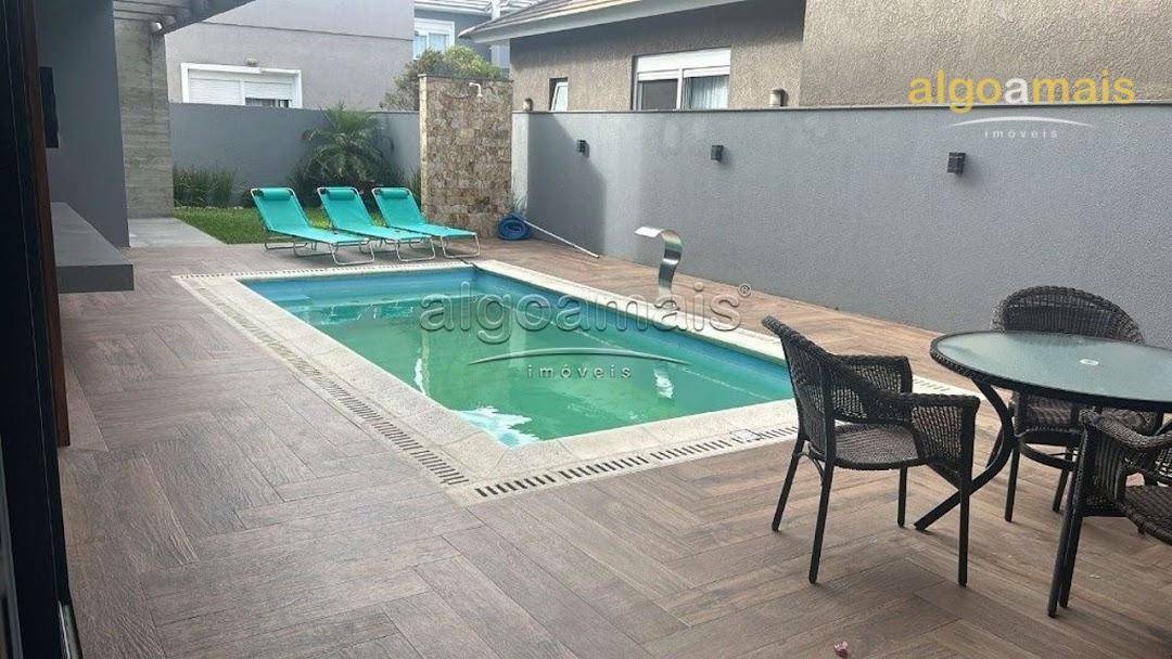 Casa de Condomínio à venda com 4 quartos, 260m² - Foto 5