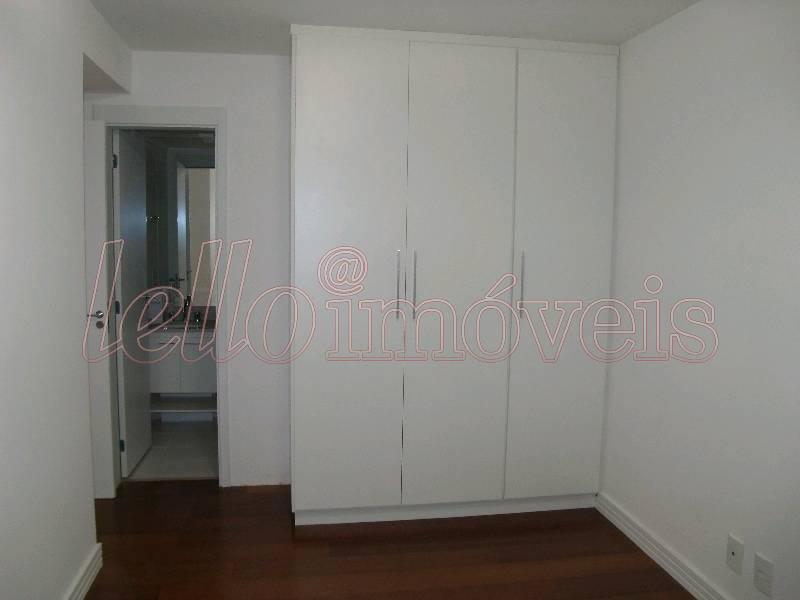 Apartamento para alugar com 2 quartos, 82m² - Foto 3