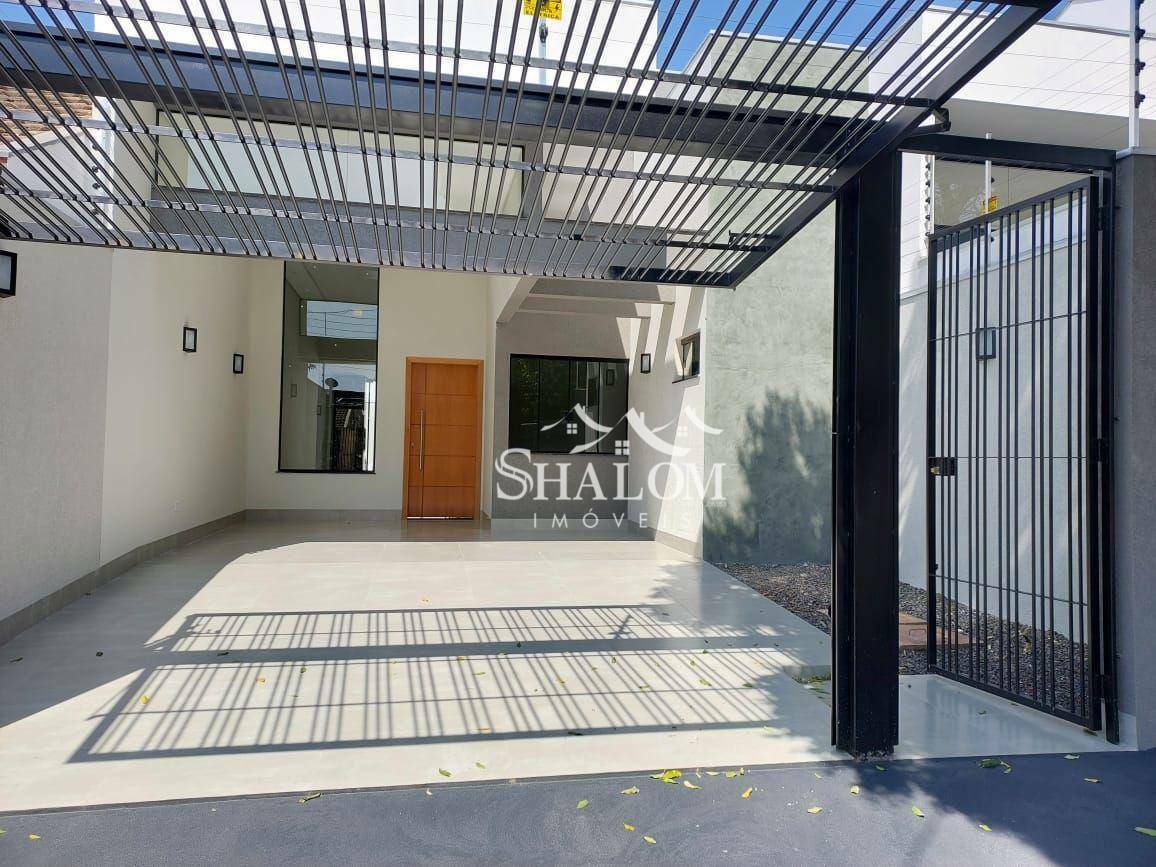 Casa à venda com 3 quartos, 100m² - Foto 2