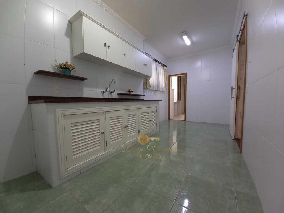 Apartamento à venda com 3 quartos, 98m² - Foto 4