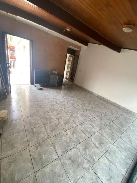 Sobrado à venda com 3 quartos, 223m² - Foto 11