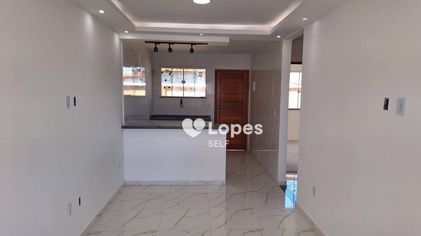 Casa à venda com 2 quartos, 69m² - Foto 3