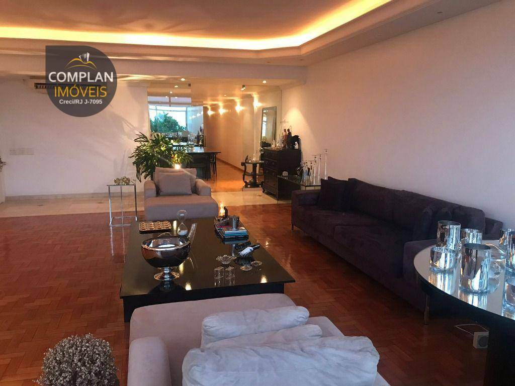 Apartamento à venda com 3 quartos, 212m² - Foto 4