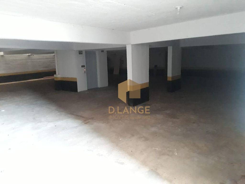 Apartamento à venda com 2 quartos, 79m² - Foto 35