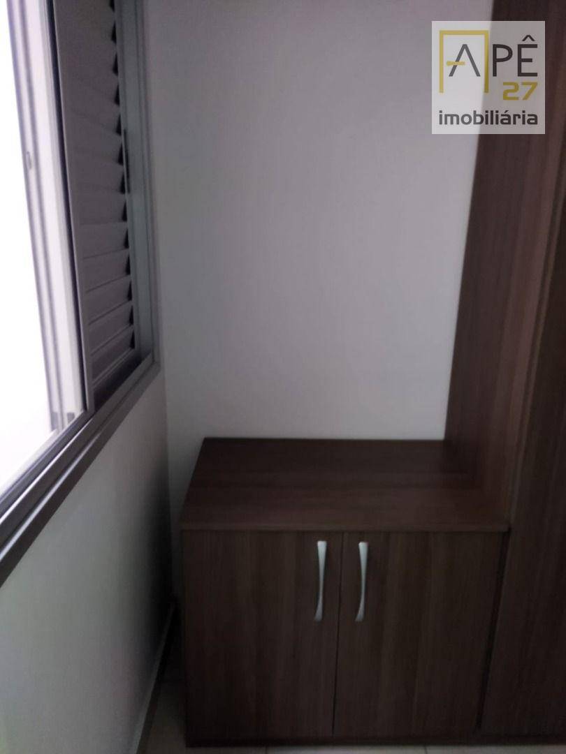 Apartamento para alugar com 2 quartos, 57m² - Foto 17