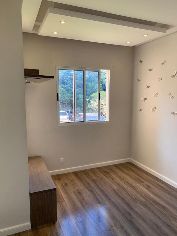 Apartamento à venda com 2 quartos, 46m² - Foto 3