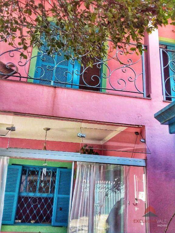 Casa de Condomínio à venda com 3 quartos, 131m² - Foto 2