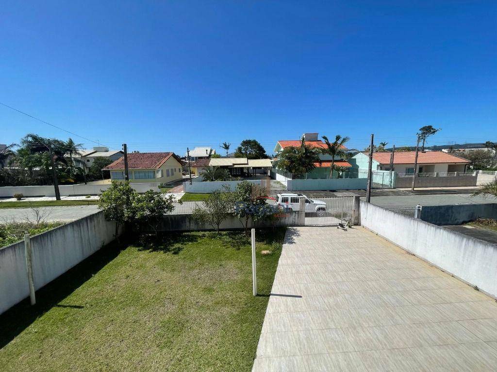 Sobrado à venda com 5 quartos, 200m² - Foto 6