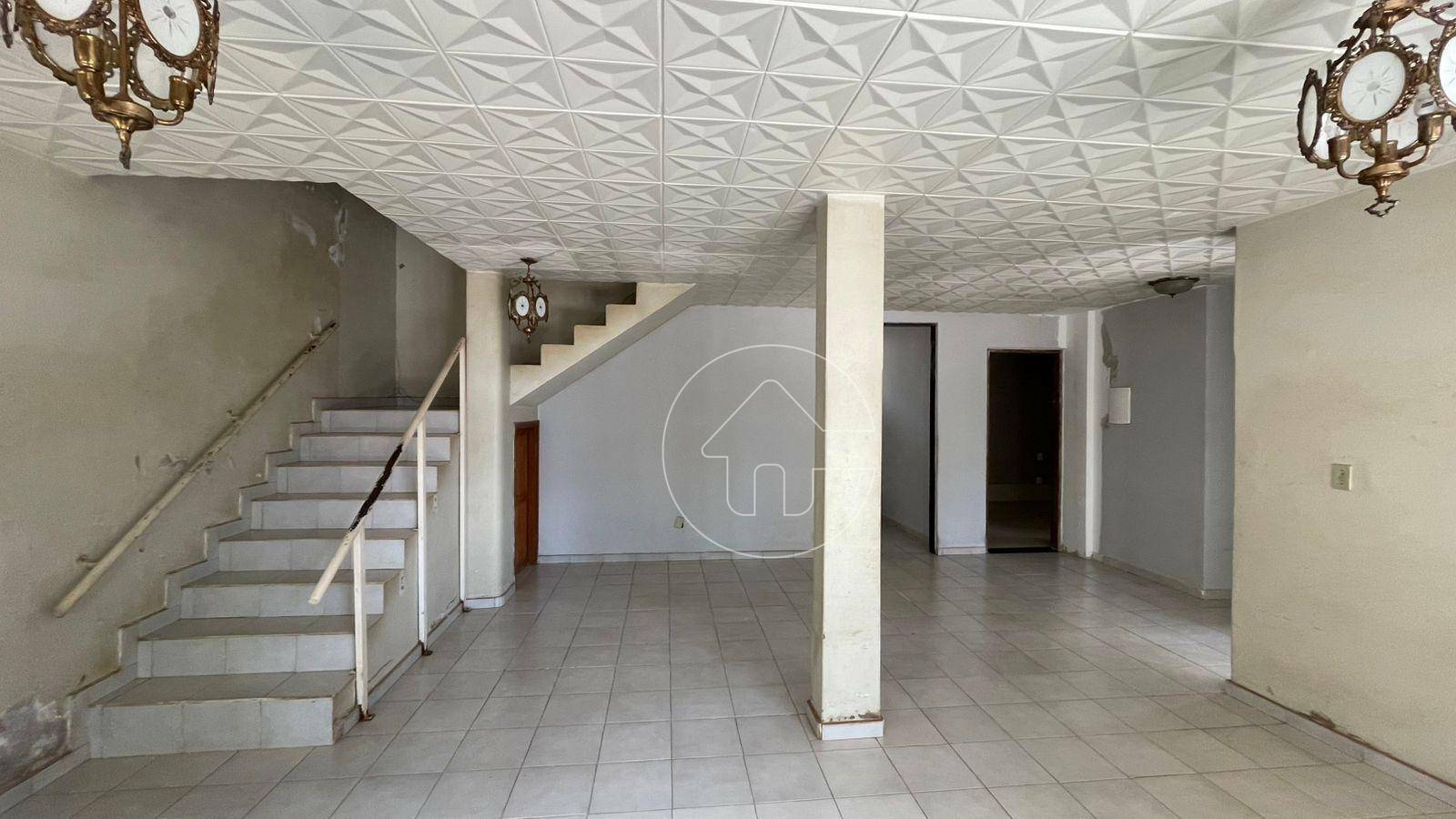 Casa para alugar com 4 quartos, 250m² - Foto 24