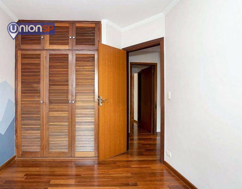 Apartamento à venda com 4 quartos, 150m² - Foto 5