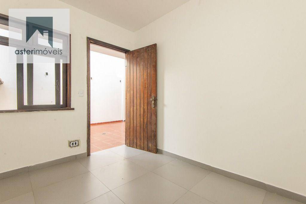 Casa à venda com 3 quartos, 272m² - Foto 63