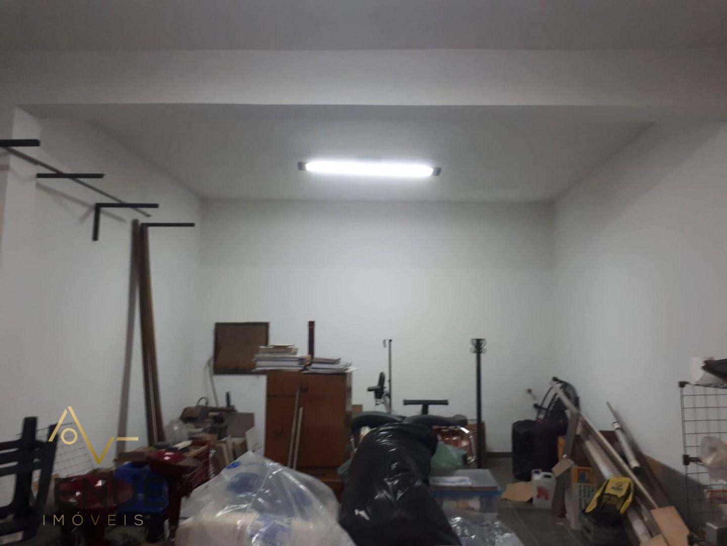 Sobrado à venda com 2 quartos, 200m² - Foto 5