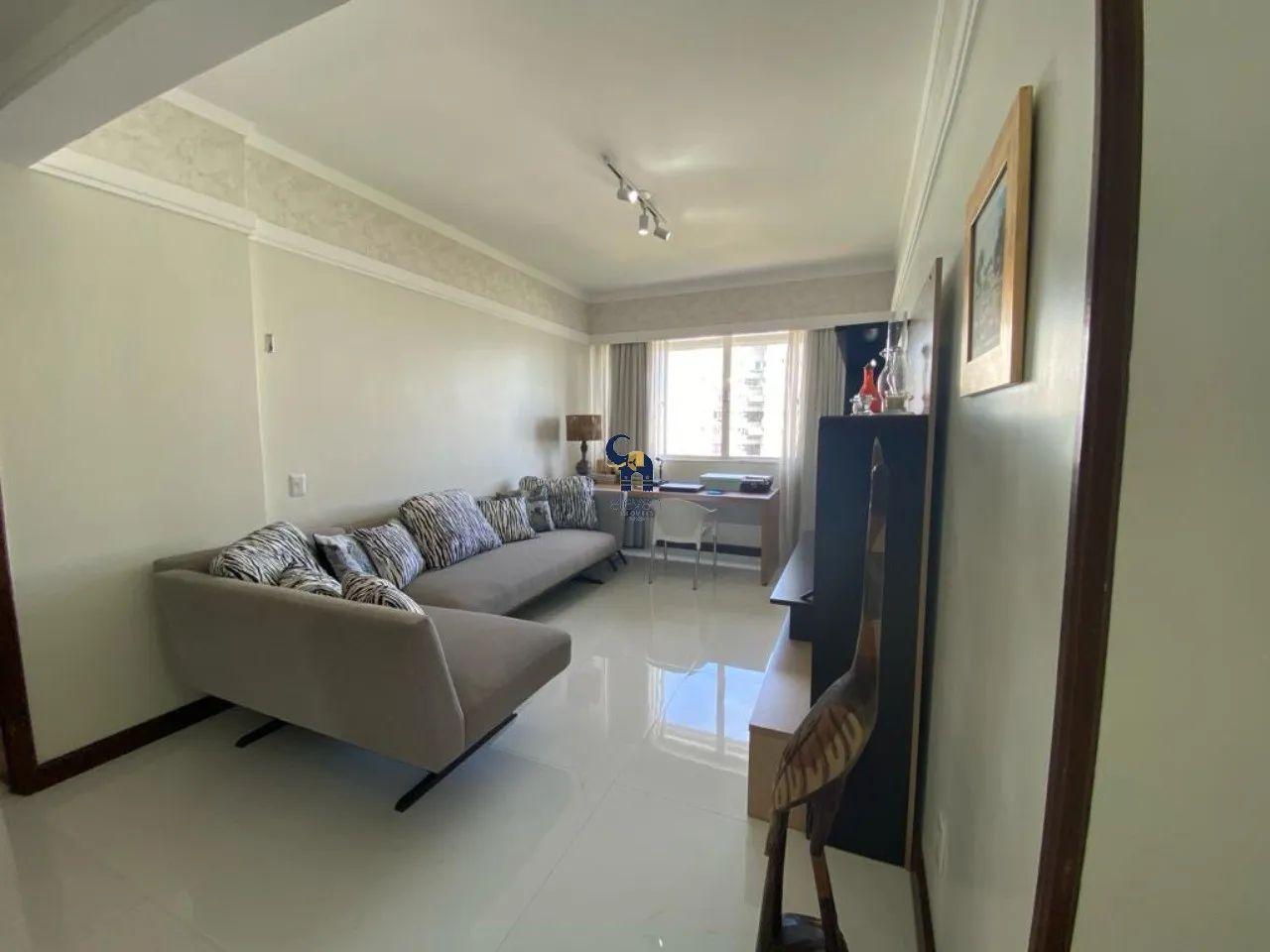 Apartamento à venda com 3 quartos, 222m² - Foto 18