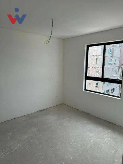 Apartamento à venda com 2 quartos, 77m² - Foto 6