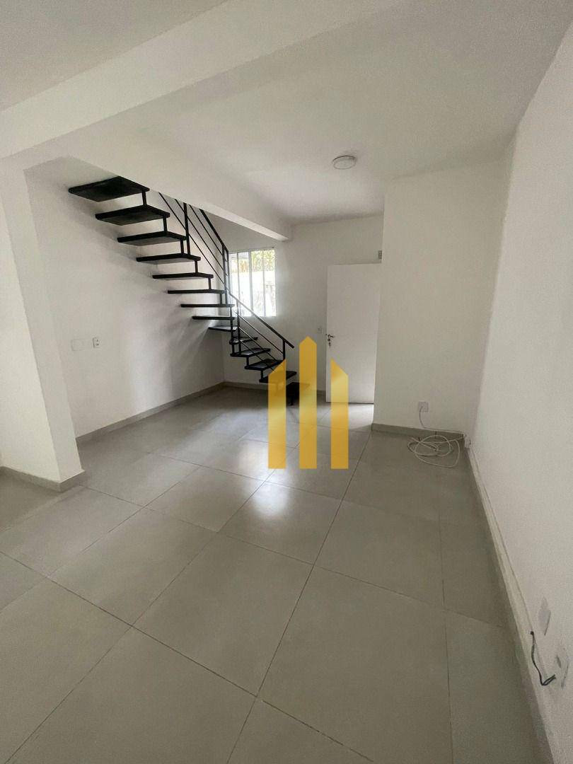 Sobrado para alugar com 2 quartos, 70m² - Foto 21