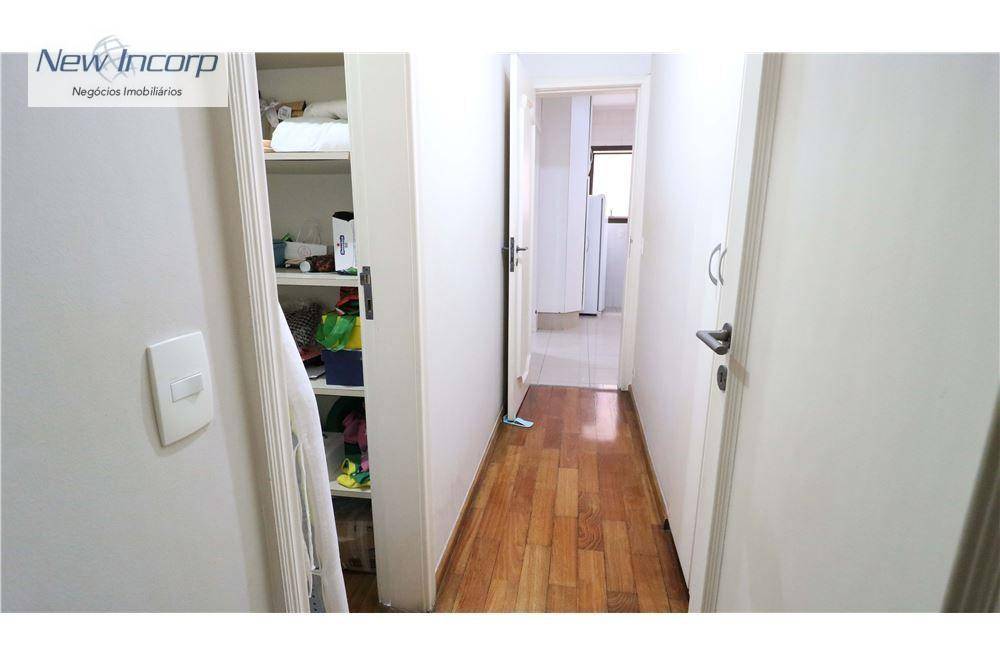 Apartamento à venda com 5 quartos, 234m² - Foto 47