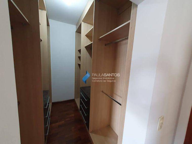 Casa de Condomínio para alugar com 3 quartos, 270m² - Foto 17