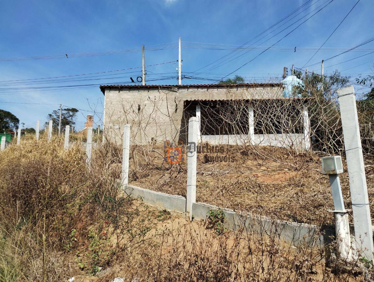 Casa à venda com 1 quarto, 55m² - Foto 4