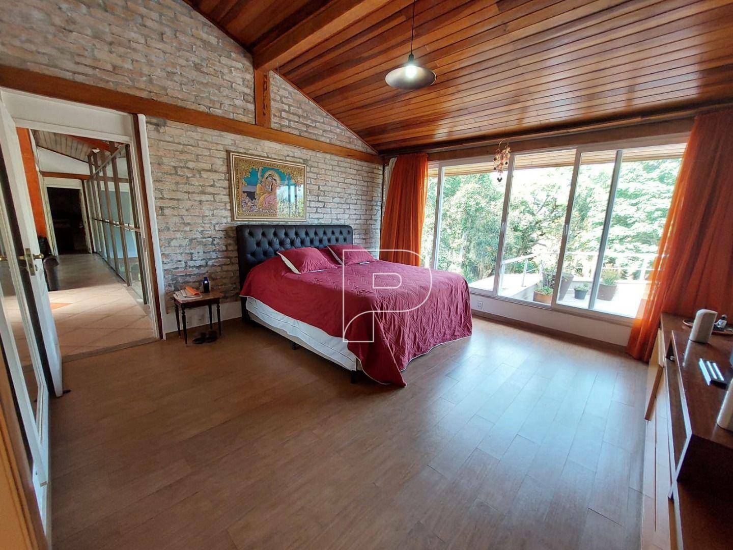 Casa de Condomínio à venda com 3 quartos, 475m² - Foto 32