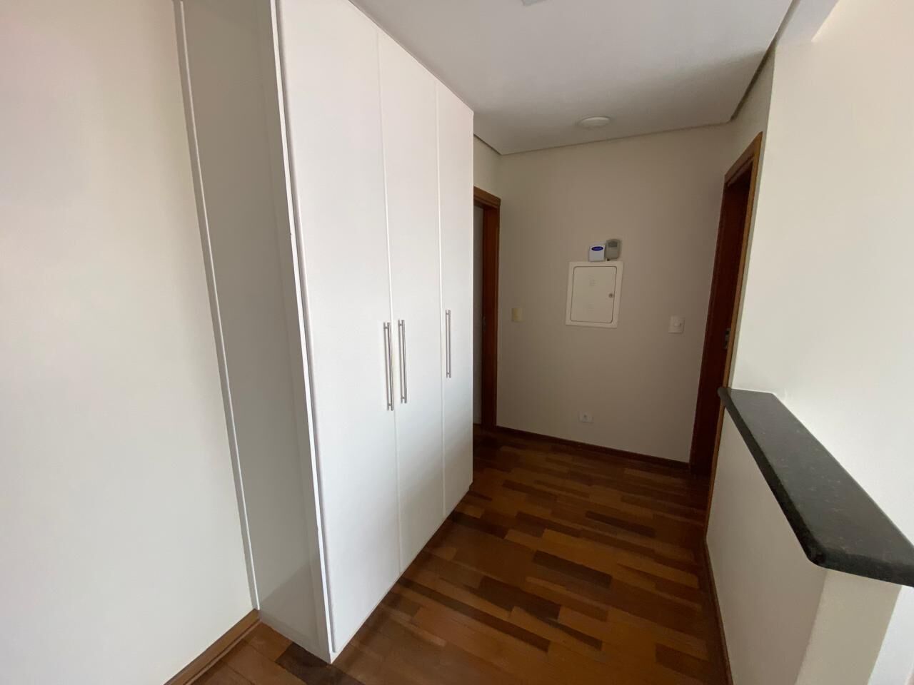 Casa para alugar com 4 quartos, 241m² - Foto 12