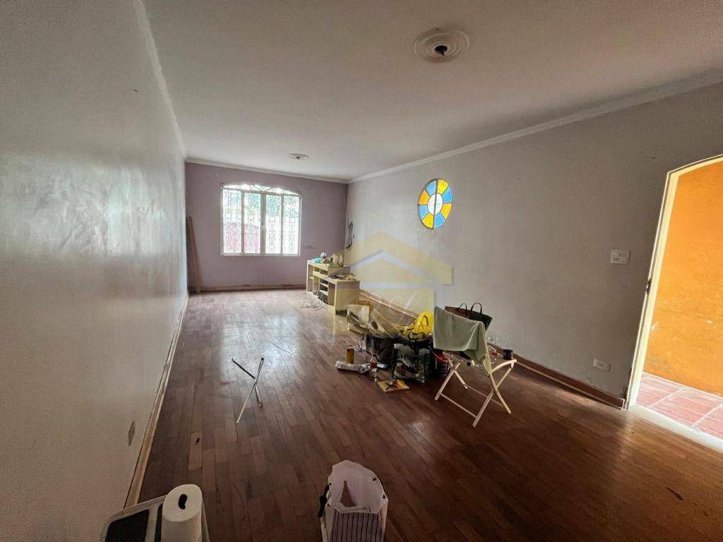 Sobrado à venda com 3 quartos, 138m² - Foto 1