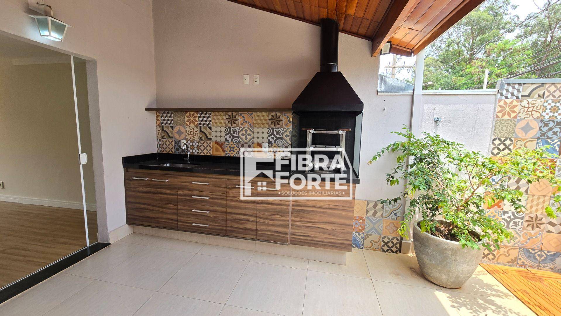 Casa de Condomínio para alugar com 3 quartos, 100m² - Foto 1