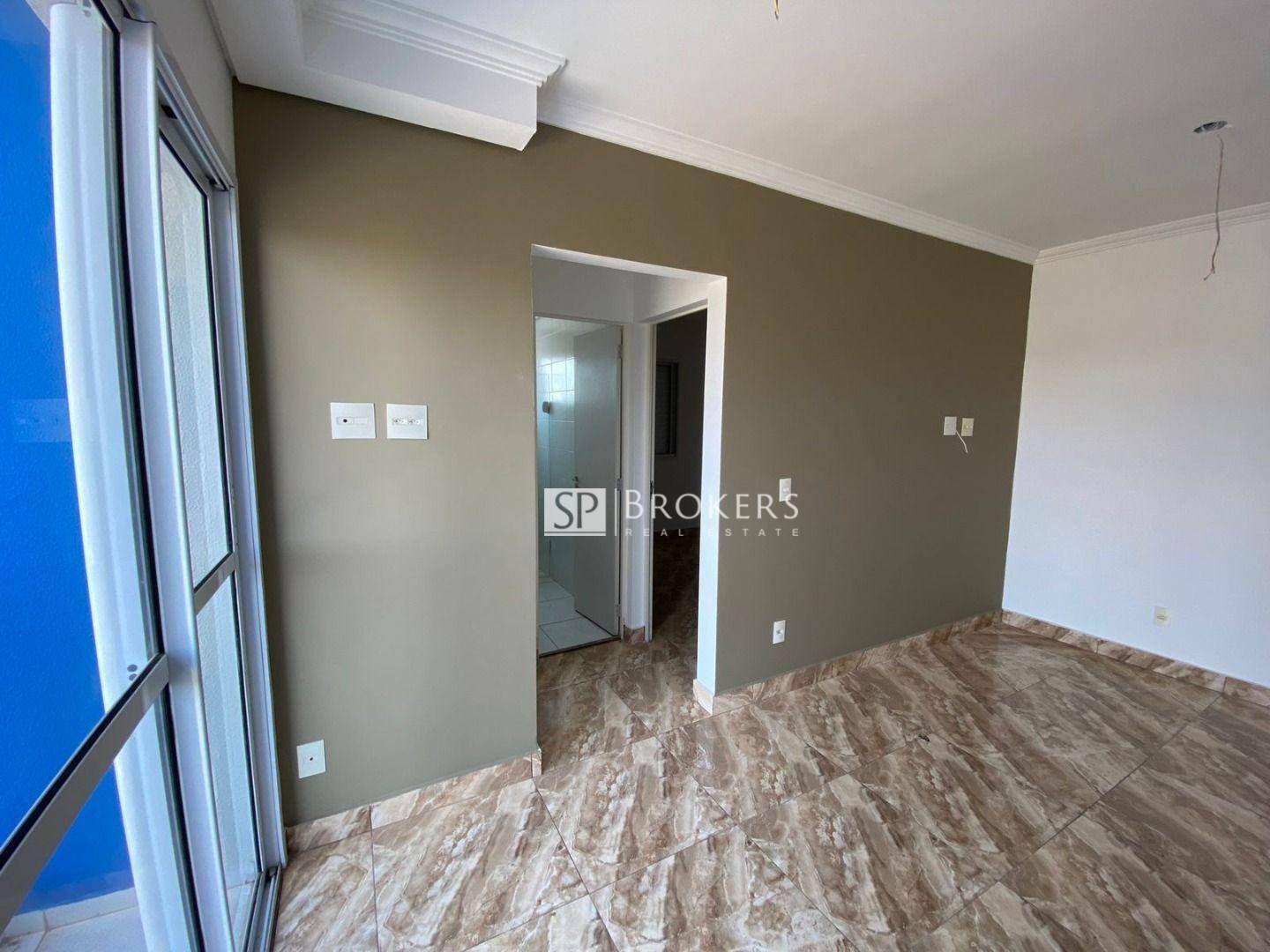 Apartamento para alugar com 2 quartos, 48m² - Foto 4