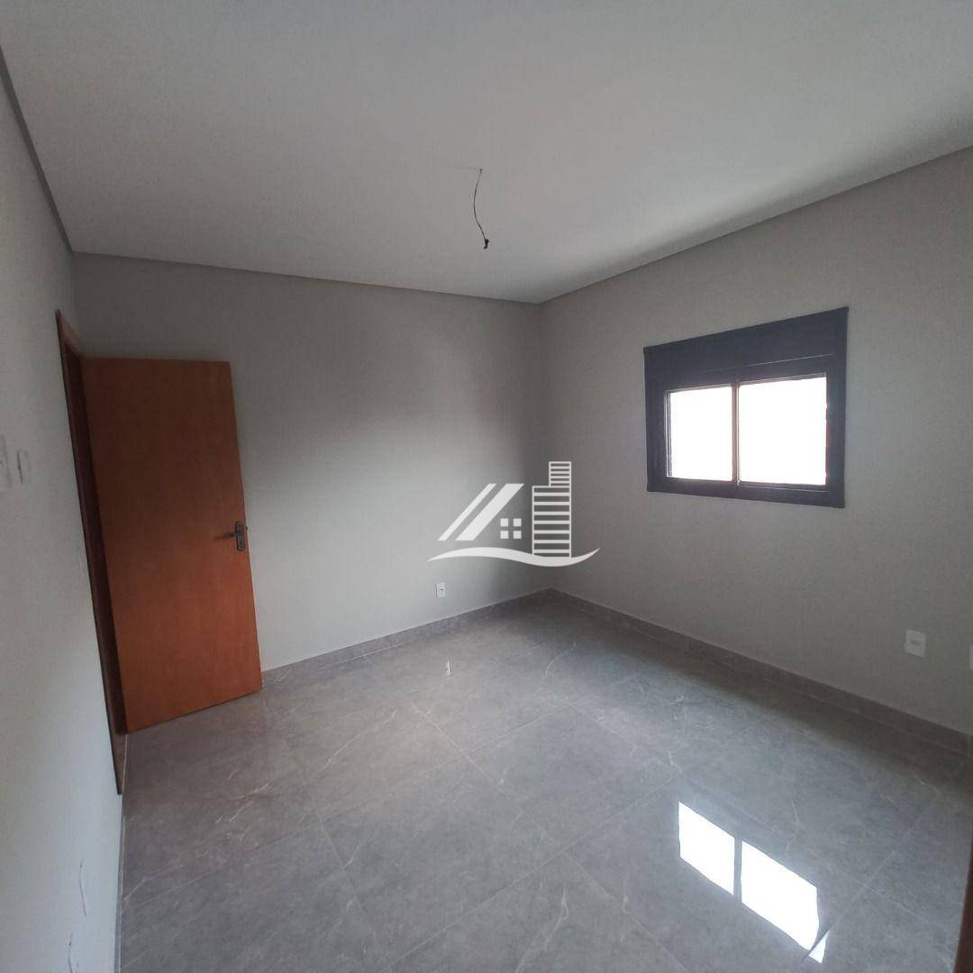 Sobrado à venda com 2 quartos, 130m² - Foto 14