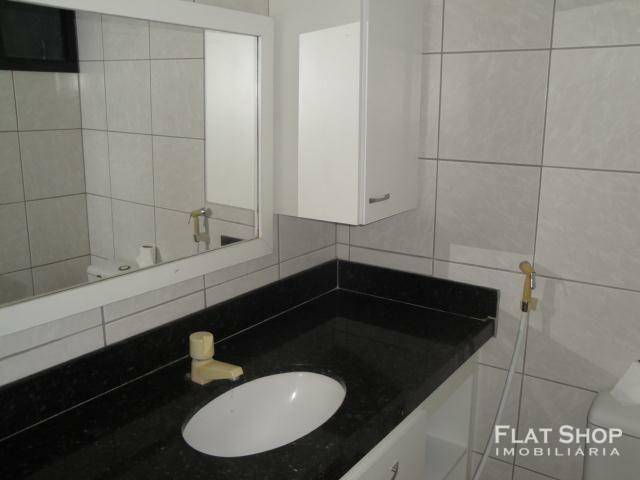 Apartamento à venda com 2 quartos, 73m² - Foto 11