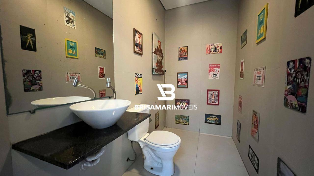 Casa à venda e aluguel com 4 quartos, 458m² - Foto 27