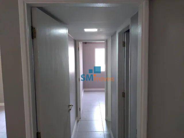 Apartamento para alugar com 2 quartos, 65m² - Foto 12