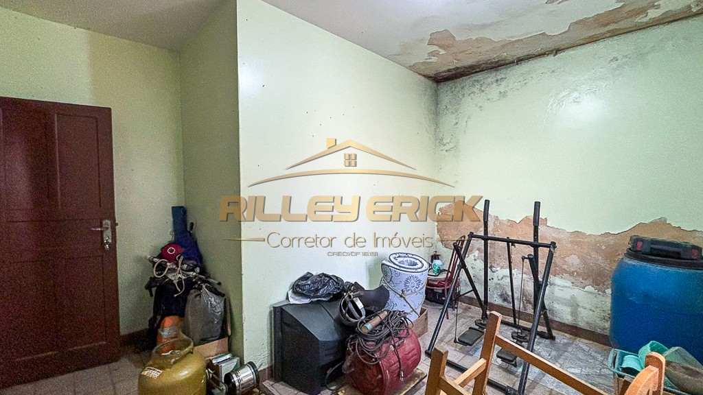 Casa à venda com 3 quartos, 250m² - Foto 11