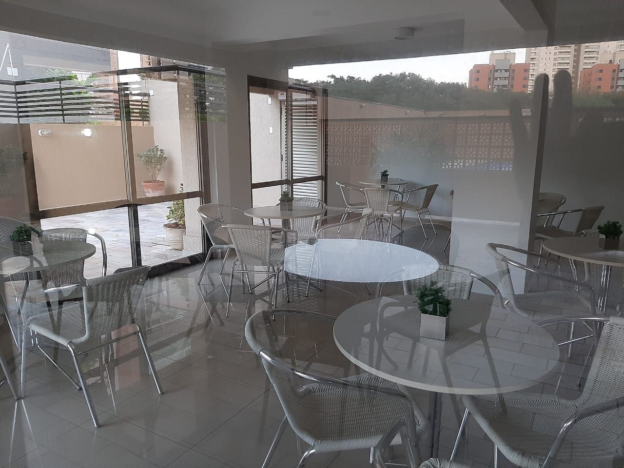 Apartamento à venda com 3 quartos, 124m² - Foto 17