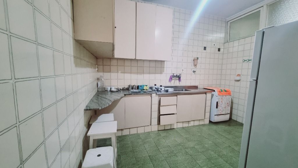 Apartamento à venda com 2 quartos, 100m² - Foto 17