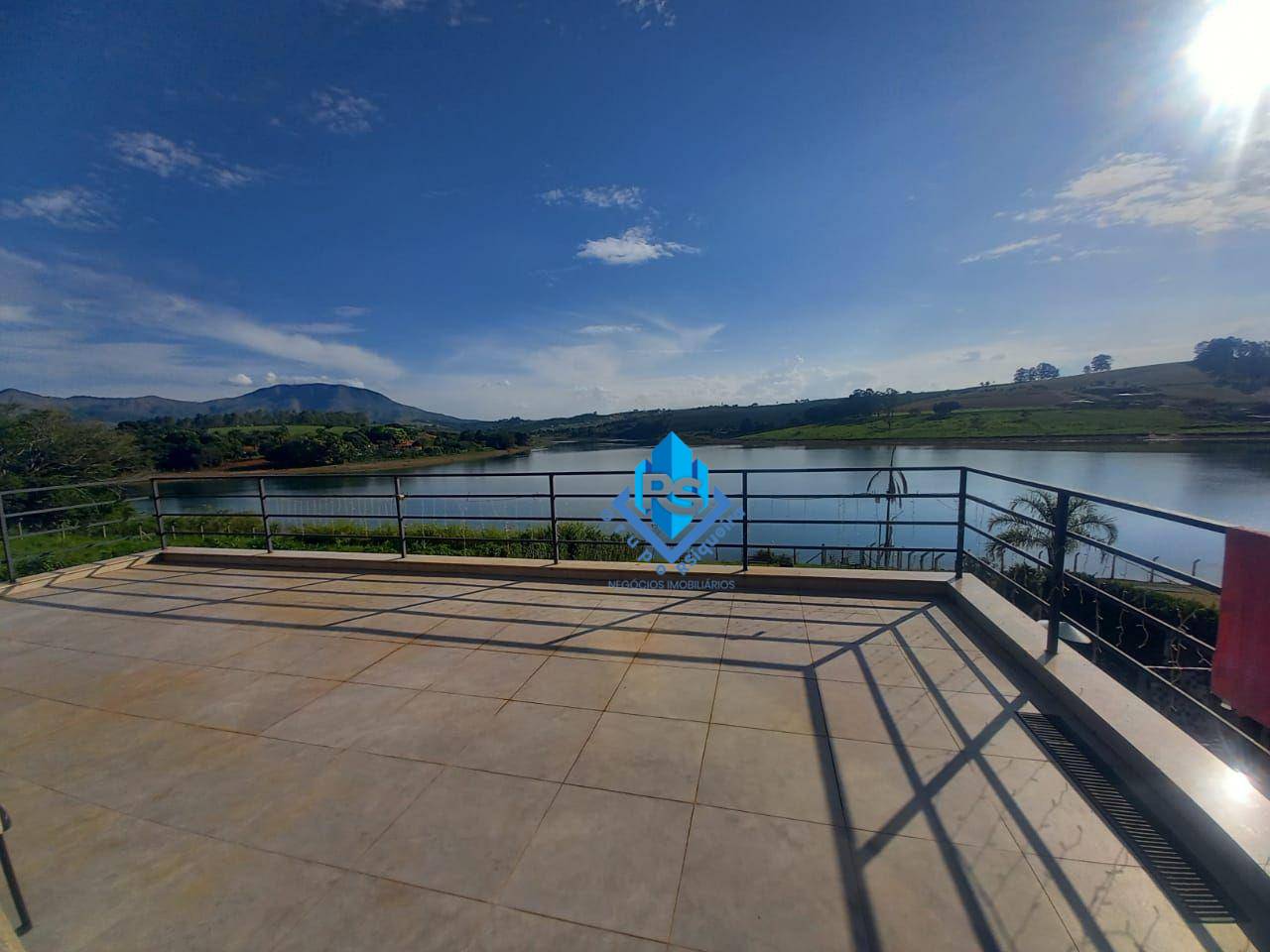 Chácara à venda com 3 quartos, 320M2 - Foto 9