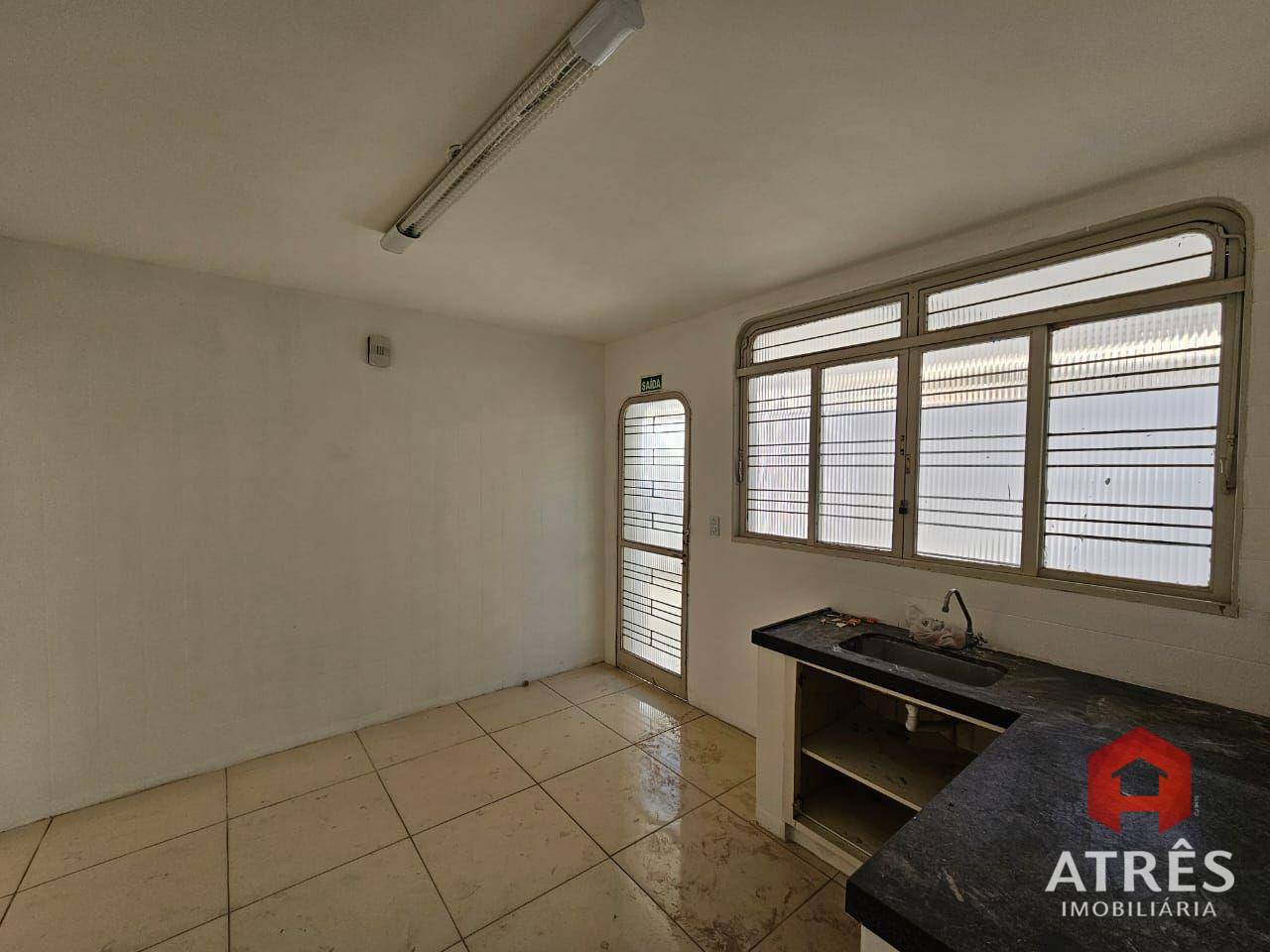 Sobrado para alugar com 4 quartos, 312m² - Foto 14