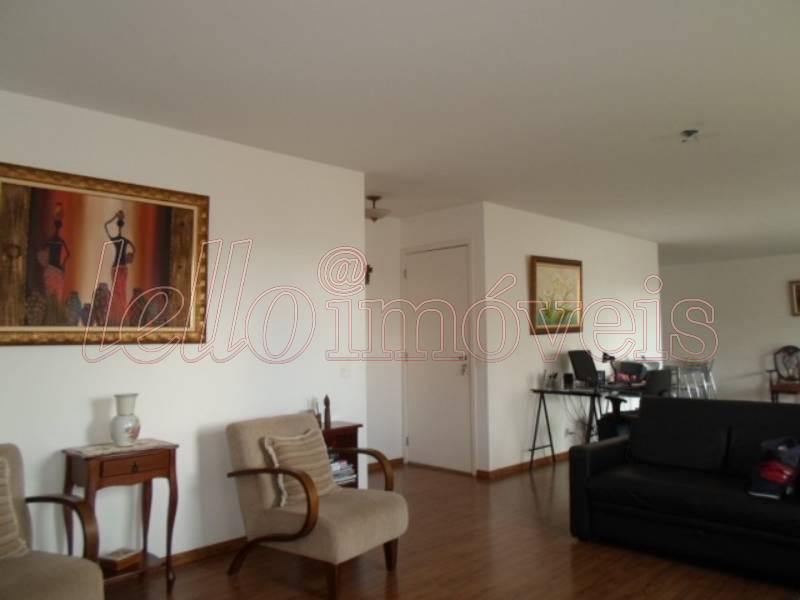 Apartamento à venda com 3 quartos, 184m² - Foto 4